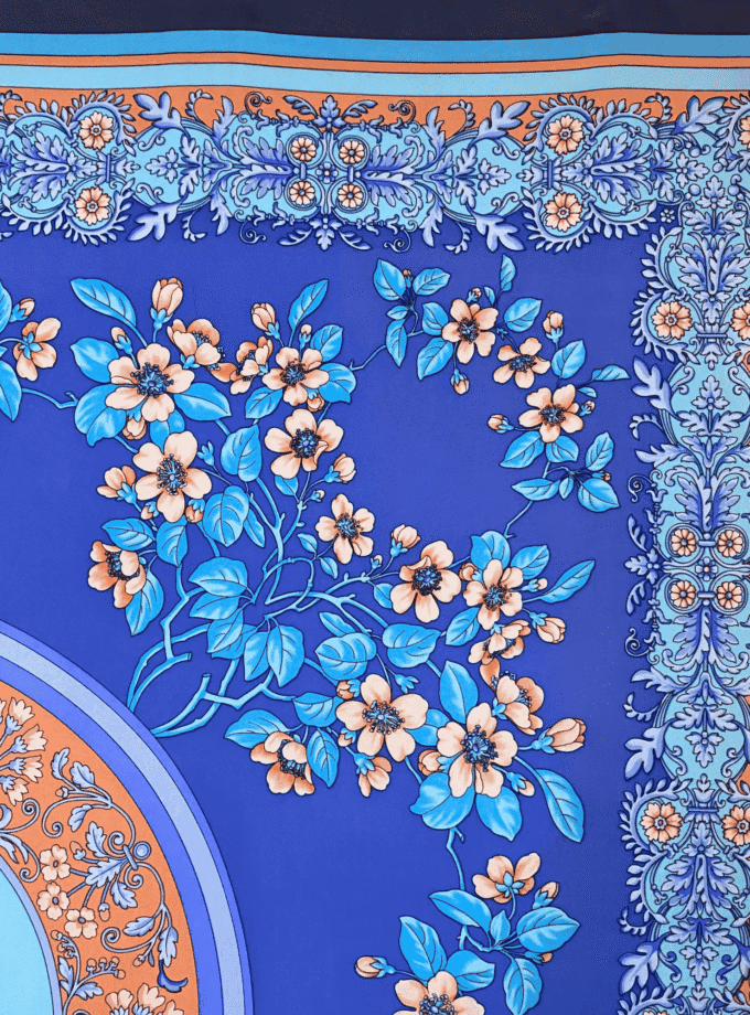Carré Dôme — Grand foulard femme soie vintage, mandala floral bleu roi