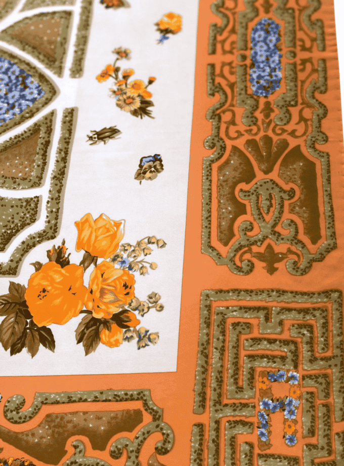 Carré L'Orangerie — Foulard en soie imprimé jardin botanique
