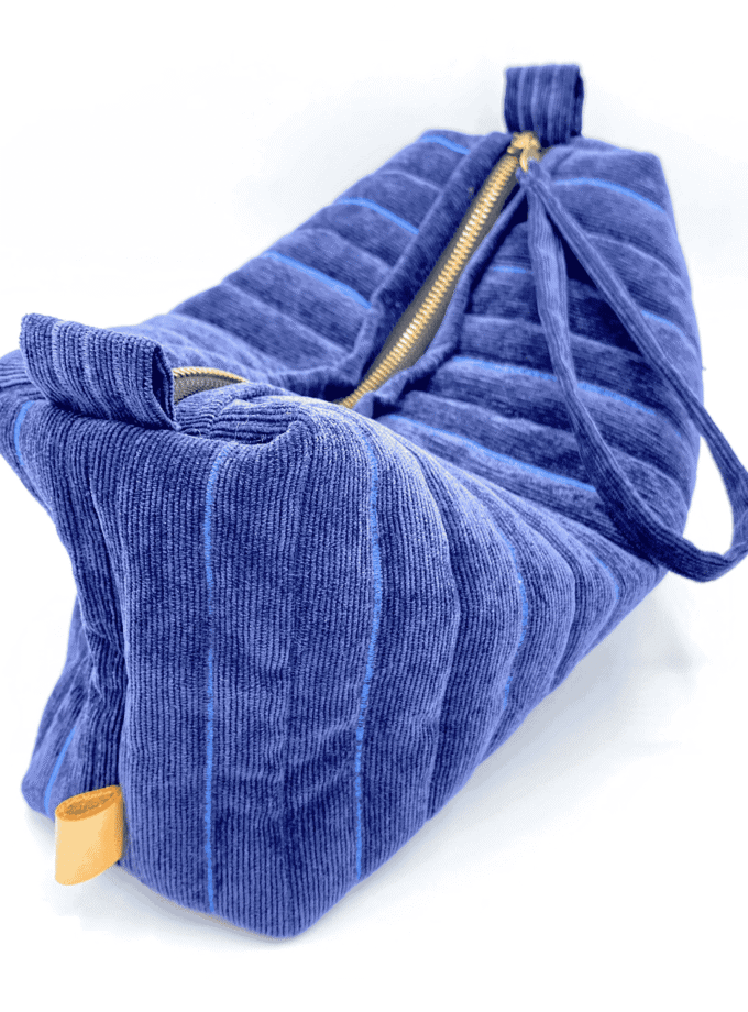 Rec Baie — Trousse de toilette fait main velours côtelé bleu