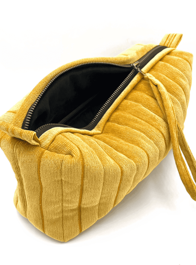 Rec Ocre — Trousse de toilette tissu velours côtelé jaune