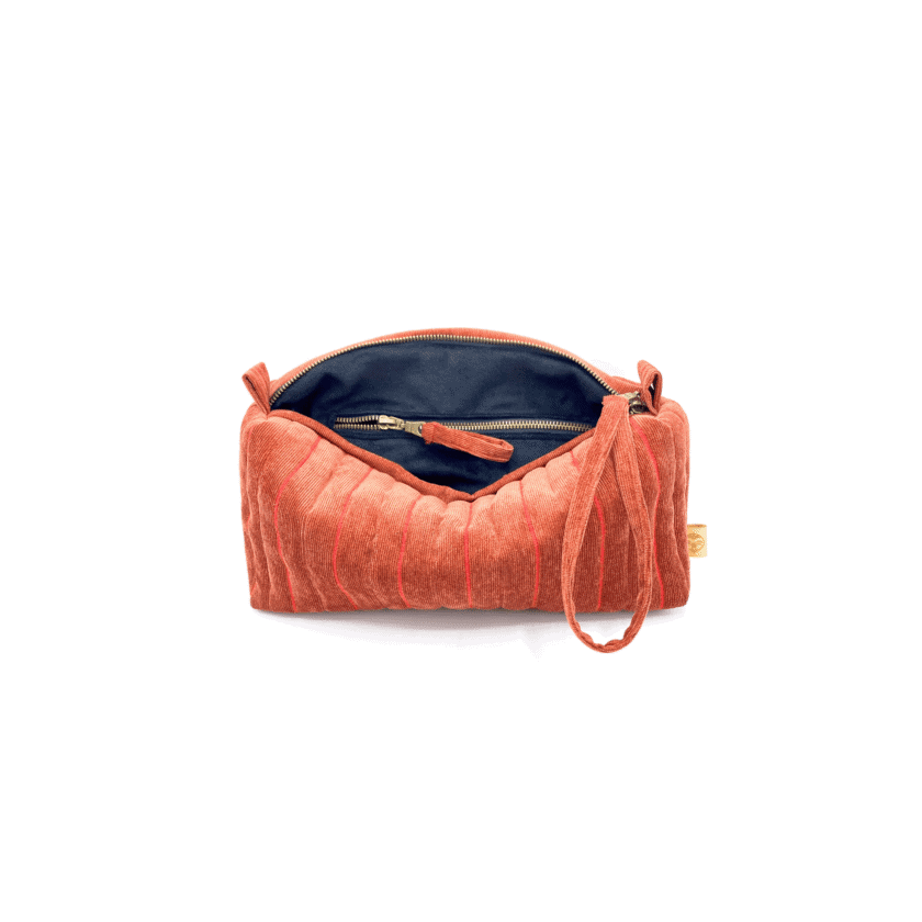 Rec Rouge trousse de toilette velours cotele rouge ouverte zip laiton interieur velours noir made in Lyon