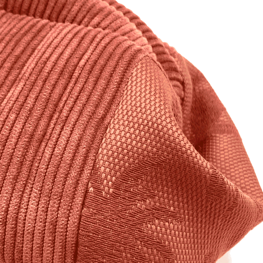 Sulu Geraldine trousse velours cotele detail texture velours cotele et jacquard terracotta artisanale Lyon